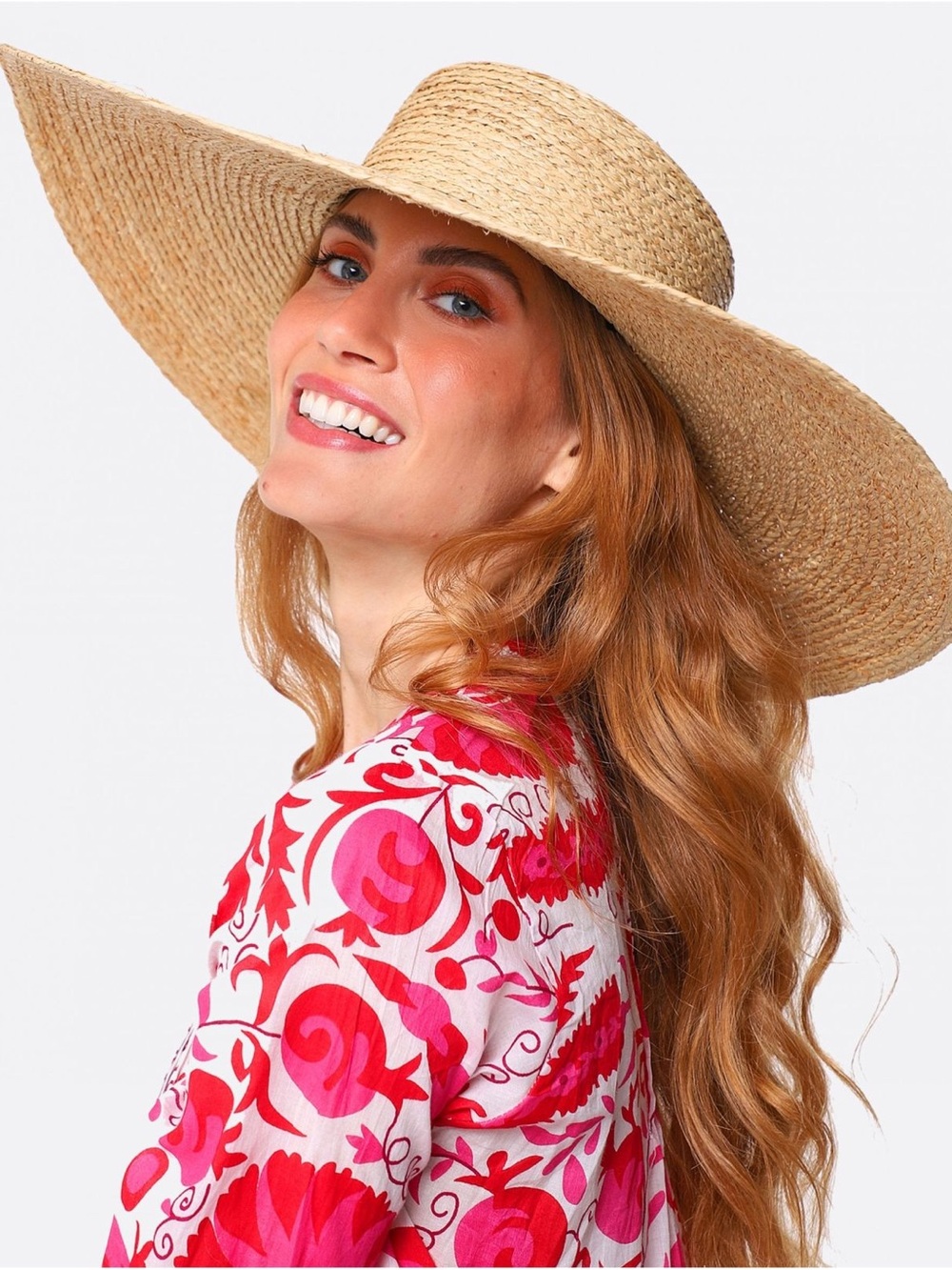 Wide Brim Raffia Hat